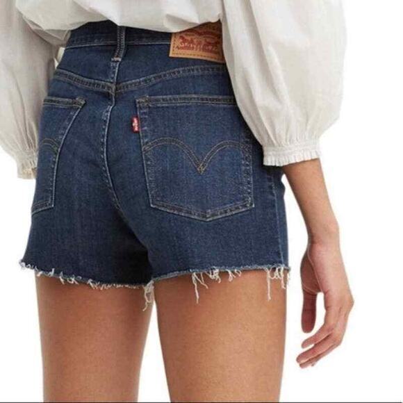 NEW LEVI'S Jean‎ Shorts Size 10 Dark Wash Denim Ultra High Rise Frayed Raw Hem - Picture 4 of 6